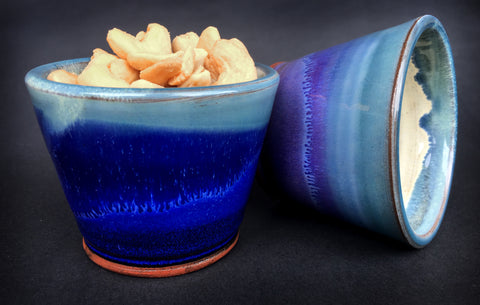 The Pair of Snack Bowls - Deep Sea Blue & Highland Heather